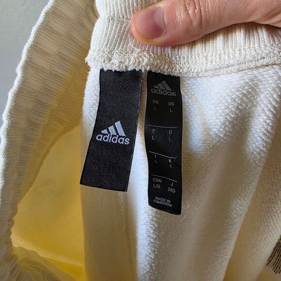 Adidas ZNE Heavy Track Pants In Creme Size Large - Picture 6 of 9